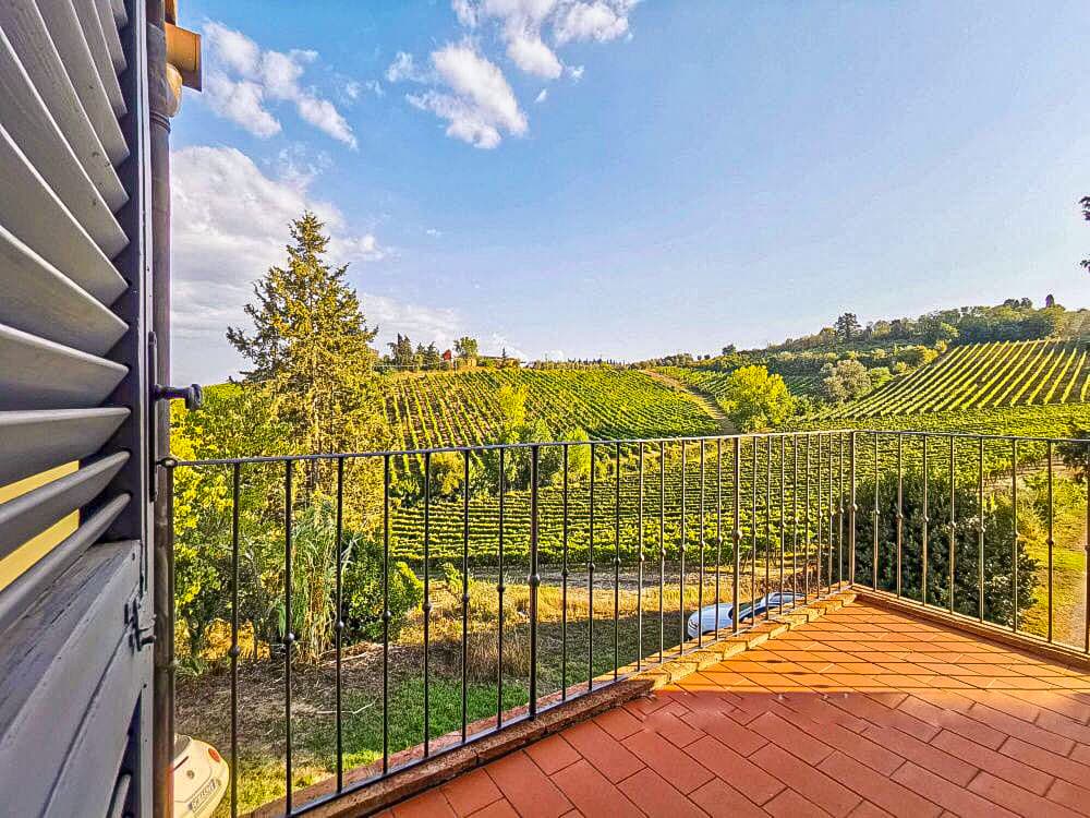 Stone farmhouse — view 5